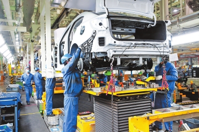 河南多地新能源汽車市場滲透率超全國平均水準