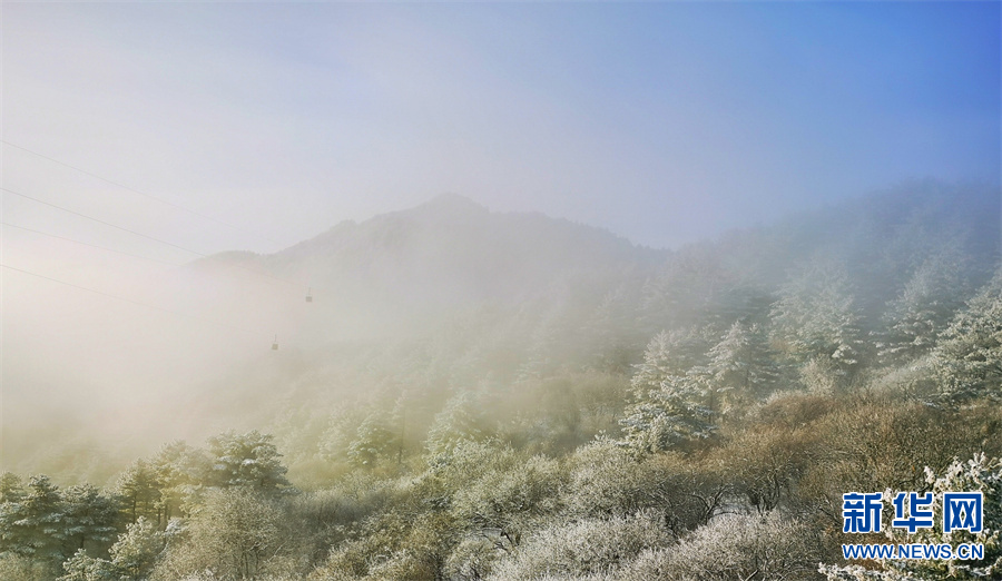 平頂山堯山：雪後峰林白 山深景色美