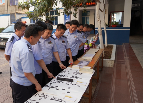 【河南供稿】河南靈寶舉行“一村一警”推進會 觀摩交流取長補短