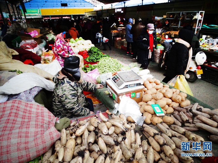 河南開封：買年貨 過大年