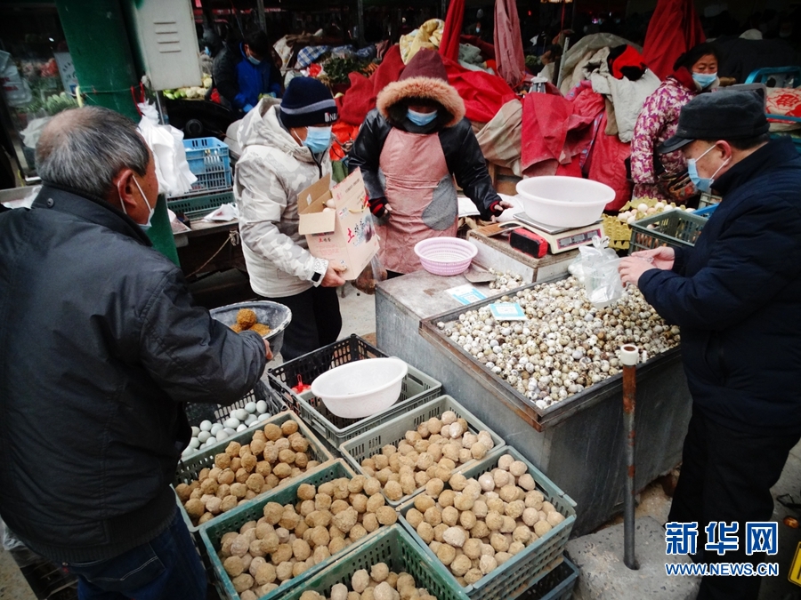 河南開封：買年貨 過大年