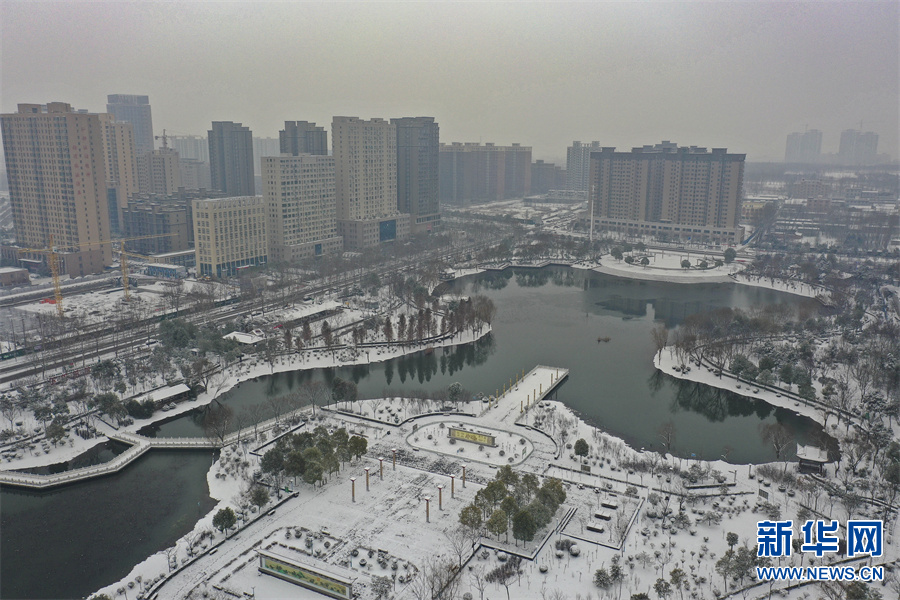 雪落中原如詩畫