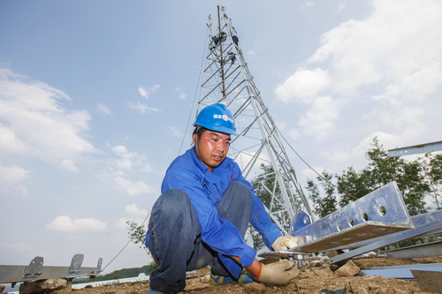 【河南供稿】平頂山市魯山縣供電公司提升服務品質 為脫貧提供強勁動力