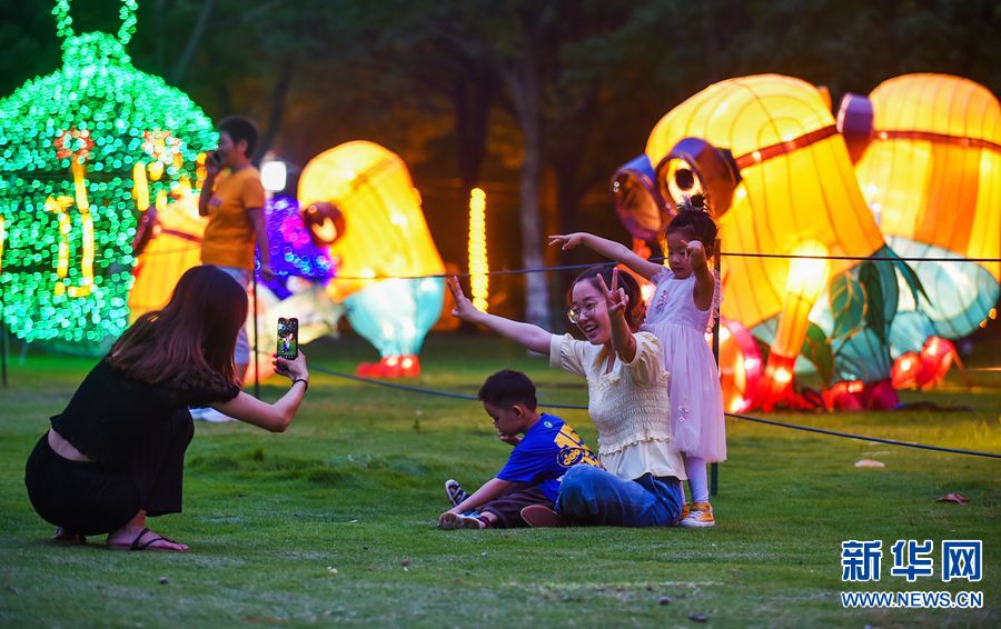 【城市遠洋】洛陽：賞荷遊園“消夏夜”