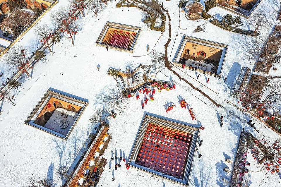 河南三門峽：雪中地坑院 美如水墨畫