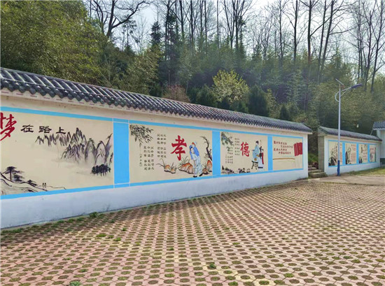 信陽光山：“小遊園”成為群眾生活大樂園_fororder_圖片2