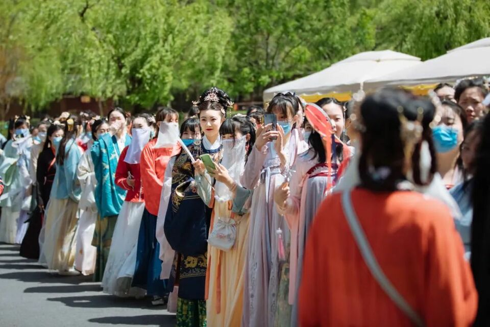 【客戶端轉發】3月5日開幕！2022第四屆雲臺山漢服花朝節來了