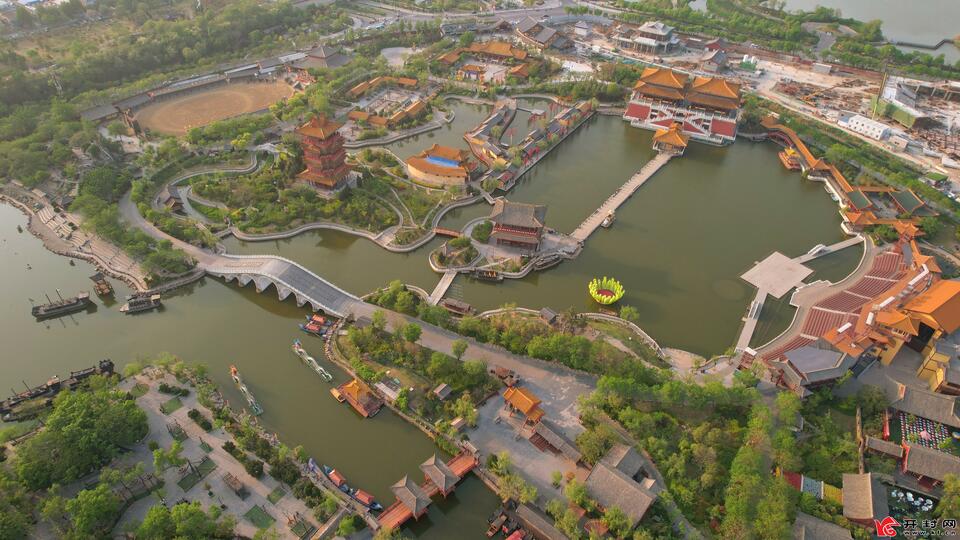 天藍水清 北方水城開封更顯美麗