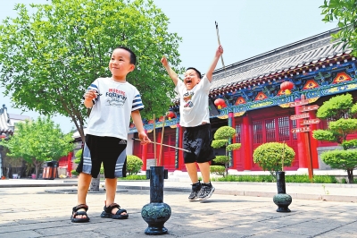 【行走河南·讀懂中國】享非遺好物 感文博精彩