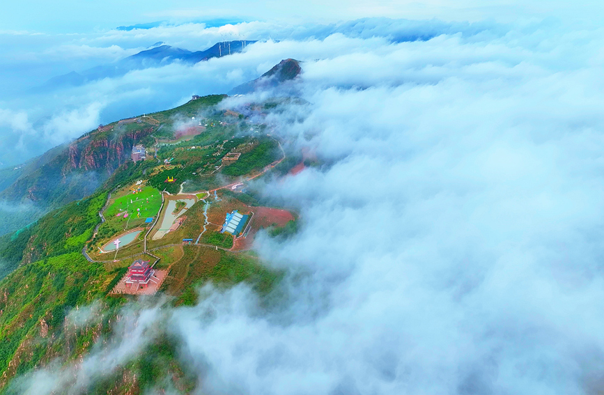 鄭州伏羲山：蒼茫雲海間 江山美麗如畫