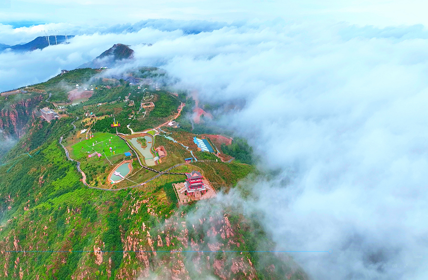 鄭州伏羲山：蒼茫雲海間 江山美麗如畫