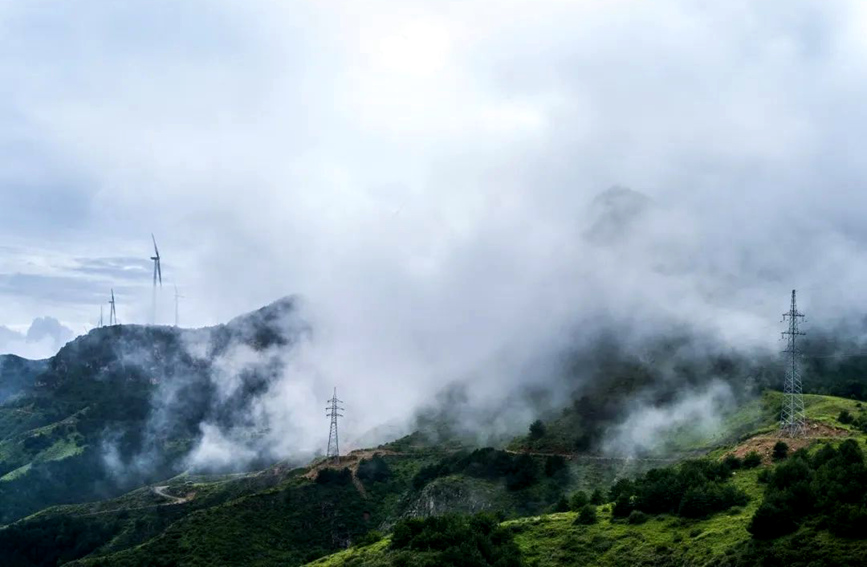 安陽林州：雲海翻涌似仙境 雨後美景入畫來