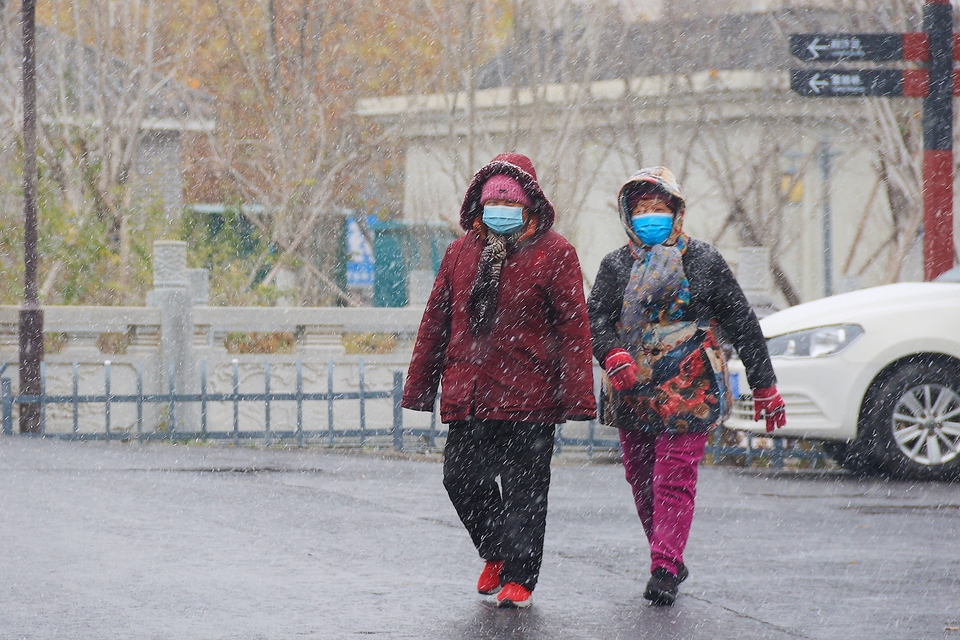 雪降古城開封