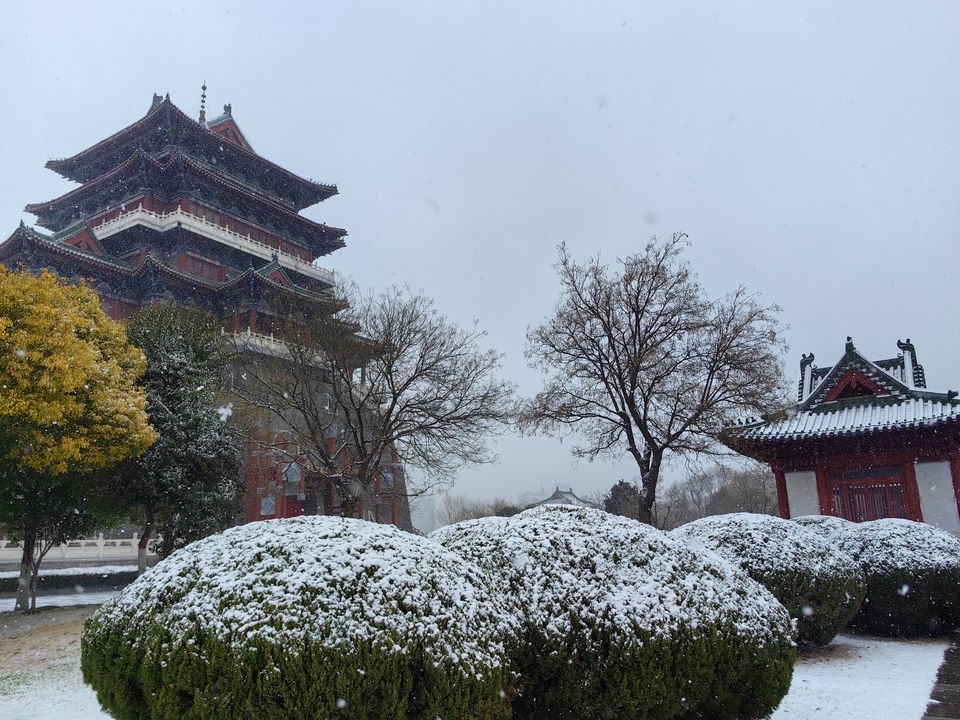 雪落古城開封