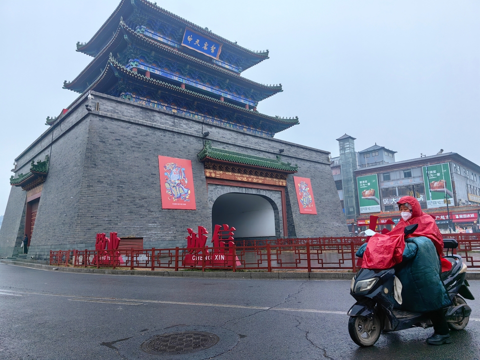 河南開封：春雨如酥潤古城