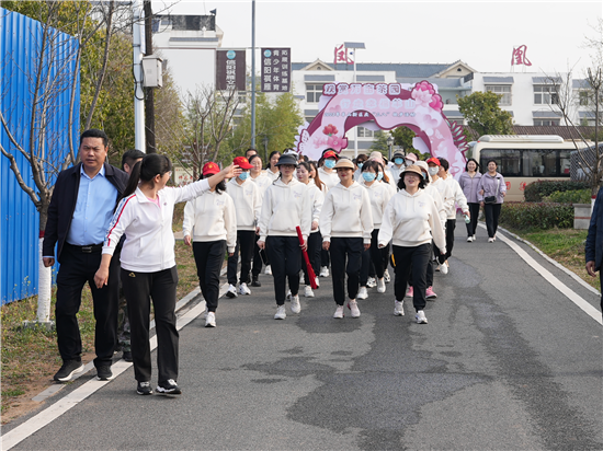 信陽市羊山新區舉行“慶三八”系列活動_fororder_圖片12