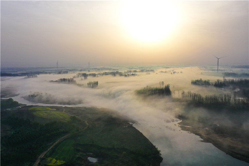 駐馬店正陽：淮河兩岸大霧瀰漫宛如仙境_fororder_DJI_0415.JPG