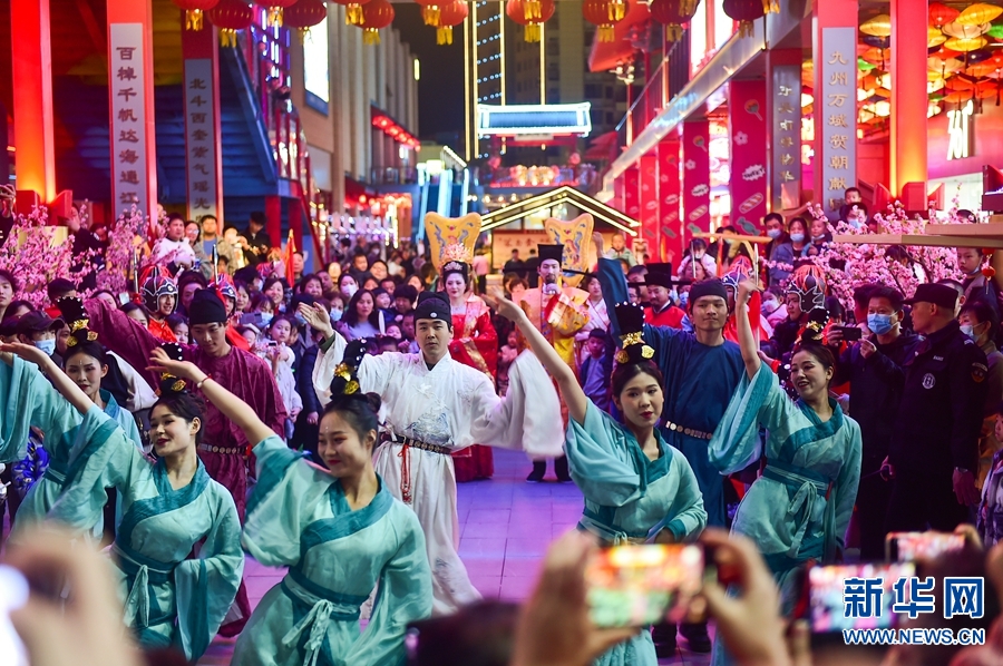 河南洛陽：“古都夜八點”點亮“夜經濟”