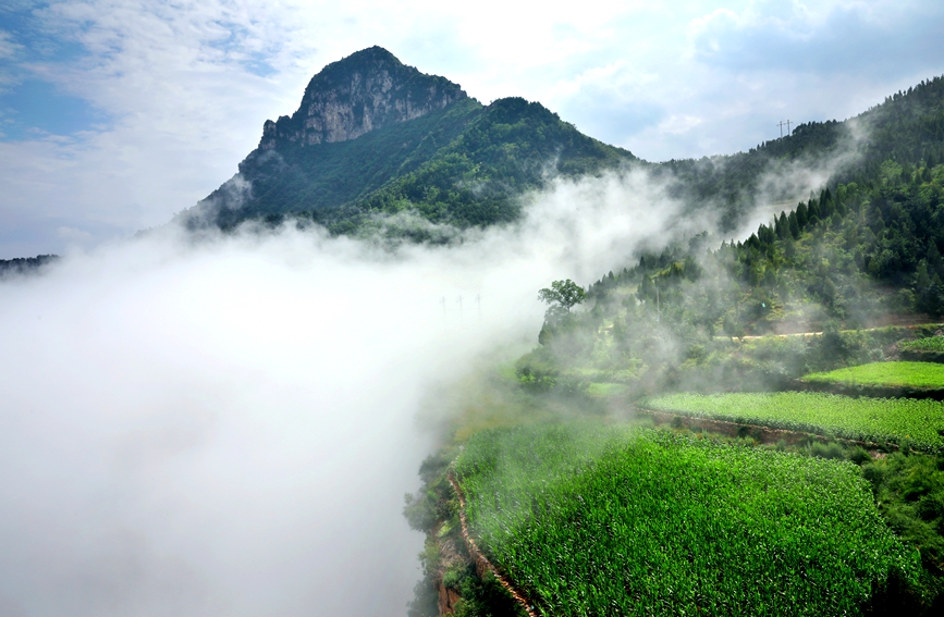 安陽林州：雨後太行景如畫