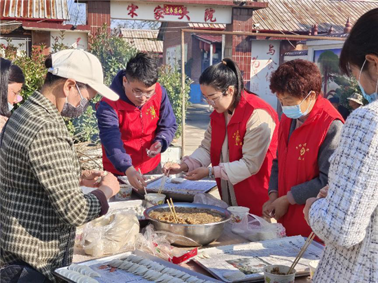 信陽市平橋區總工會： 溫暖聚重陽 濃情餃子宴_fororder_圖片3