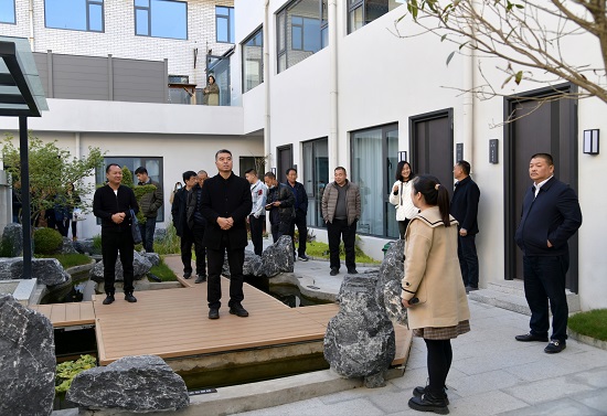 【原創】三門峽示範區陽店鎮：外出學習拓思路 凝心聚力謀發展_fororder_參觀洛陽市洛龍區王莊社區民宿 攝影 彭紅勇