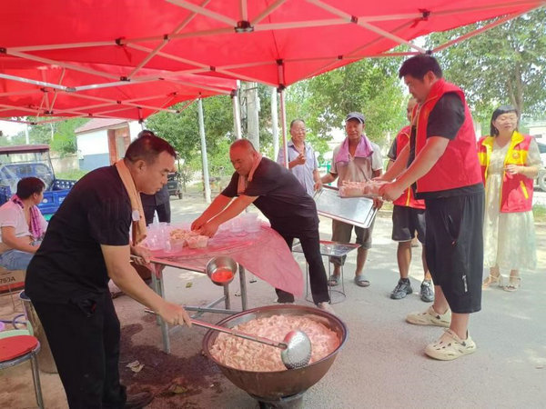 開封市蘭考縣惠安街道開展幸福餃子宴暨移風易俗宣傳活動_fororder_1