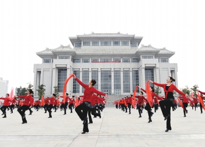 【豫見國際-圖片】【 移動端-焦點圖】蝶變週口 中原港城