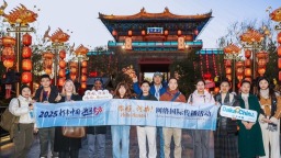 【2025打卡中國】千年汴梁“觸手可及” 外國網紅沉浸式體驗“國潮”河南