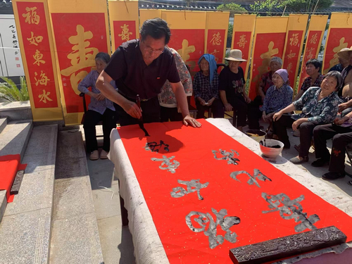 開封市杞縣官莊鄉：濃情“粽”意迎端午 書香墨氣潤村居_fororder_圖片2