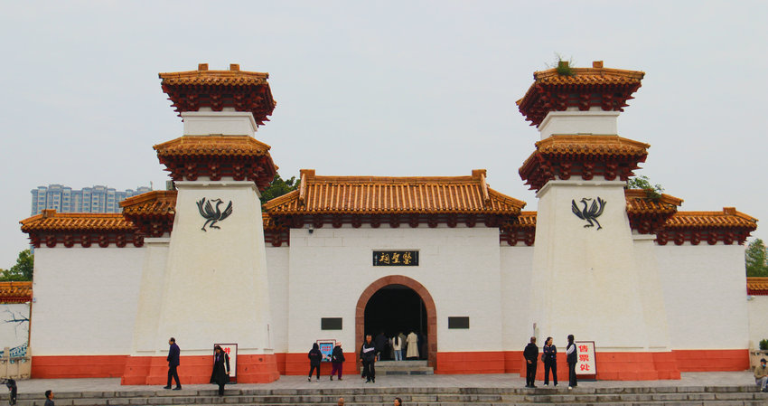 “中意中國 一草一世界”中醫藥文化傳承網絡主題宣傳活動啟動_fororder_南陽醫聖祠外景 攝影 王小軍.JPG