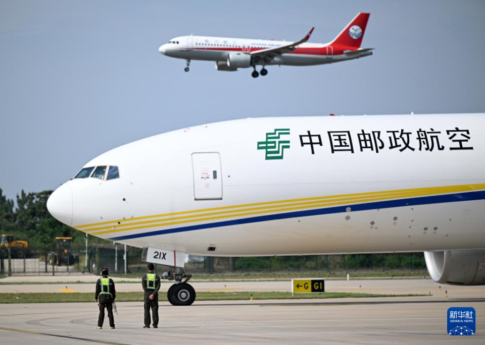 中國郵政開通鄭州至盧森堡國際貨運航線