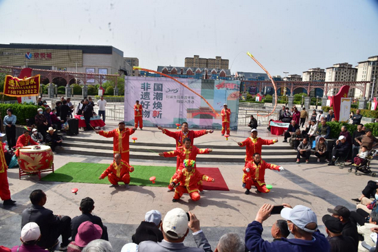 開封市杞縣舉行首屆非遺市集購物月活動_fororder_圖片1