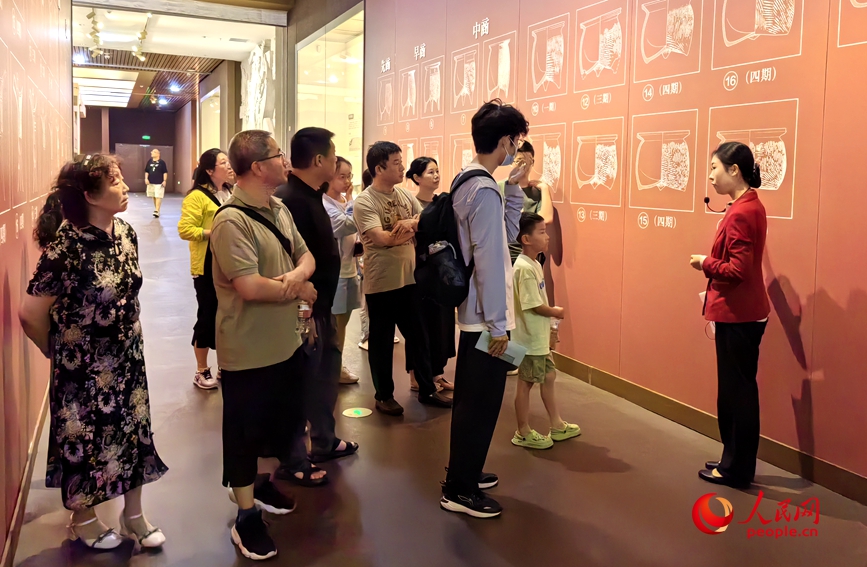 探秘殷商文明 殷墟博物館迎暑期參觀熱潮