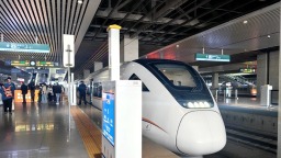 “雙城記”到“同城夢” 鄭開城際鐵路全線貫通運營
