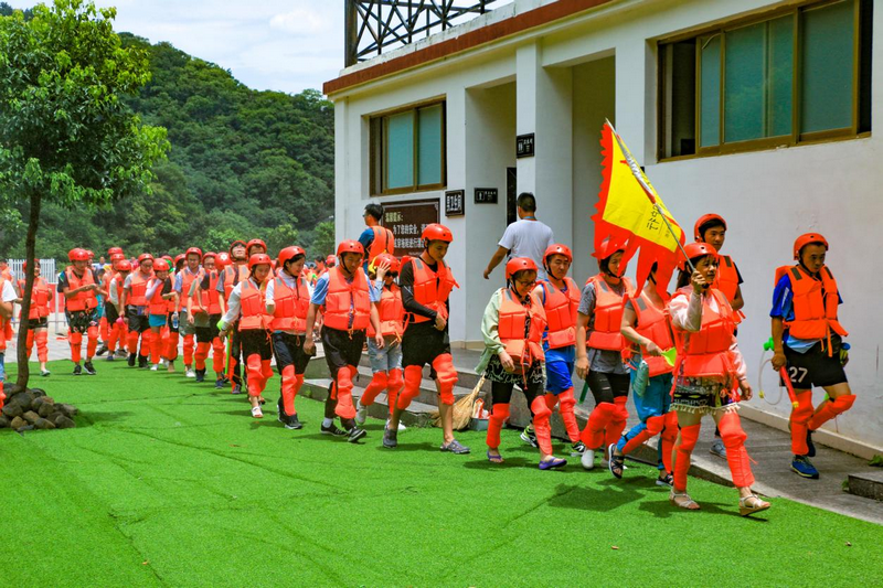 信陽市商城縣：峽谷漂流激活夏日“清涼經濟”_fororder_圖片6