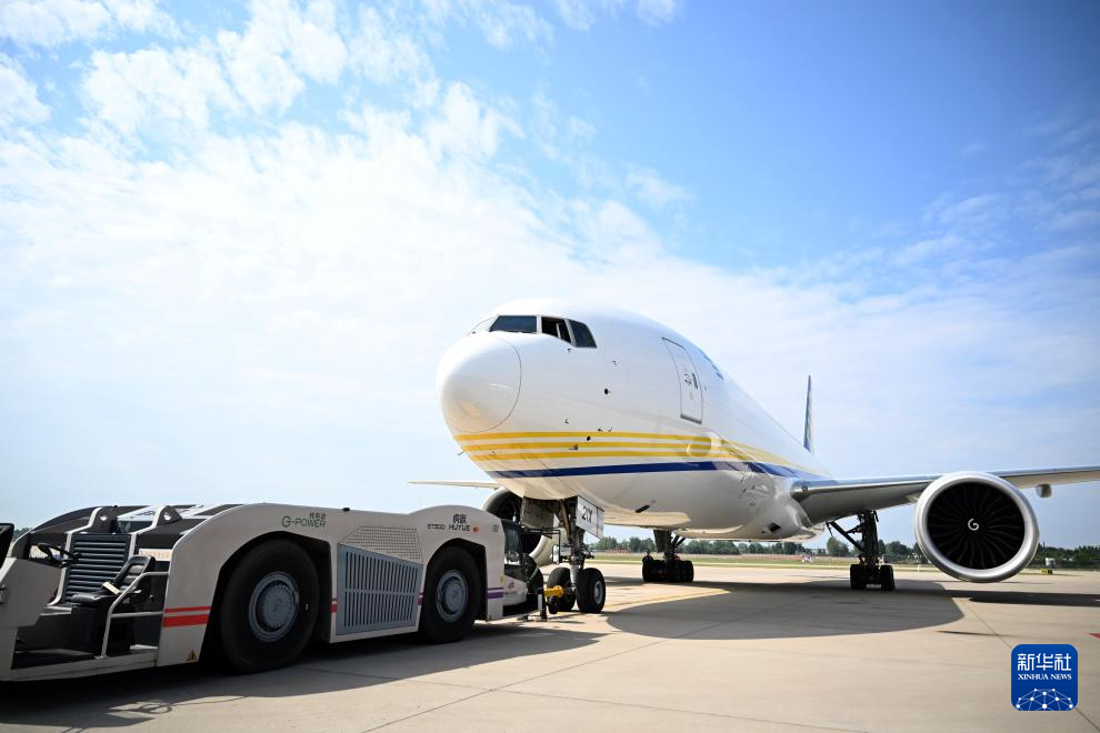 中國郵政開通鄭州至盧森堡國際貨運航線