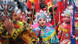 河南滑縣：民俗盛宴醉遊人