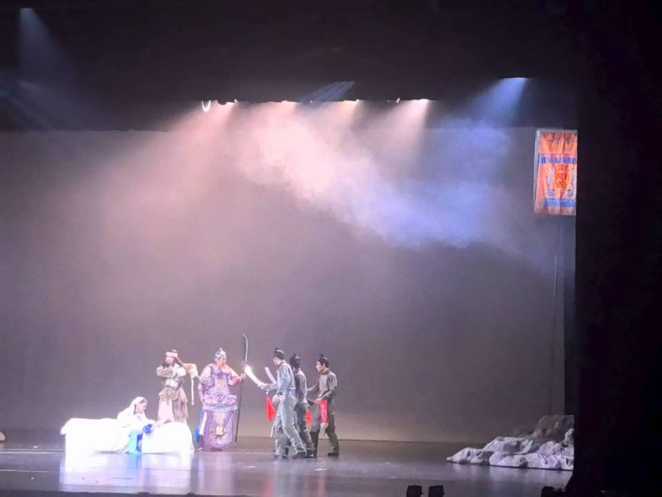 中法合編話劇《南陽關》首演
