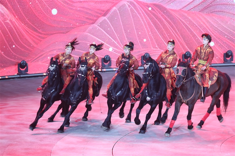 “頂”流——週口雜技煥新記_fororder_h0225163_s