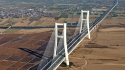 河南省高速公路建設持續“提速” 17個項目即將建成通車