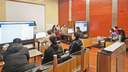 從“來回跑”到“一艙辦” 焦作首創“招標人智慧服務艙”