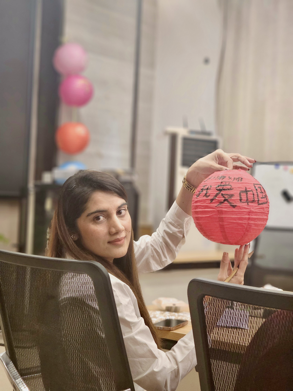 【老外在河南】巴基斯坦姑娘“觸摸”絲路文明 探索中國之美_fororder_微信圖片_20250820092101