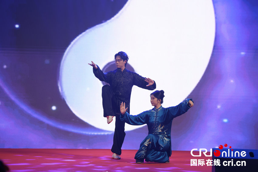 2025“豫見台灣·花好月圓” 豫臺職工中秋聯誼晚會在鄭州舉行_fororder_圖片3