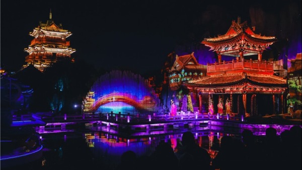 千年汴梁“觸手可及” 外國網紅沉浸式體驗“國潮”河南_fororder_微信圖片_20251118230622_443_57