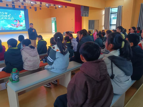 鄭州圖書館走進校園 助力少年兒童開啟“閱成長”之旅