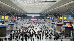 國鐵集團鄭州局8天發送旅客660萬人 單日旅客發送量破紀錄