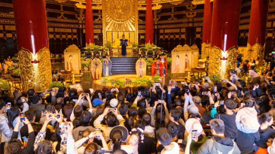 國風演出、崖壁滑漂、舟遊黃河……洛陽文旅“五一”上新