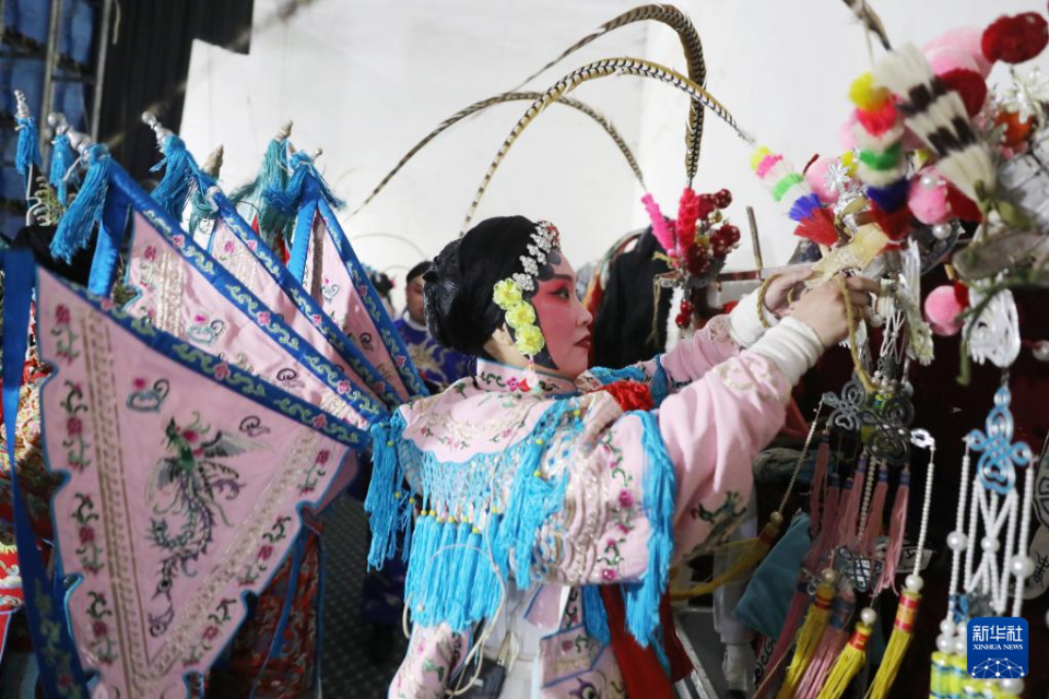 河南溫縣:送戲下鄉 文化惠民_fororder_20260308aaff5bbc56b240ada5e6e4ad6cf95463_202603086da3ca9822694fc29cddf4a1b7dbf47a