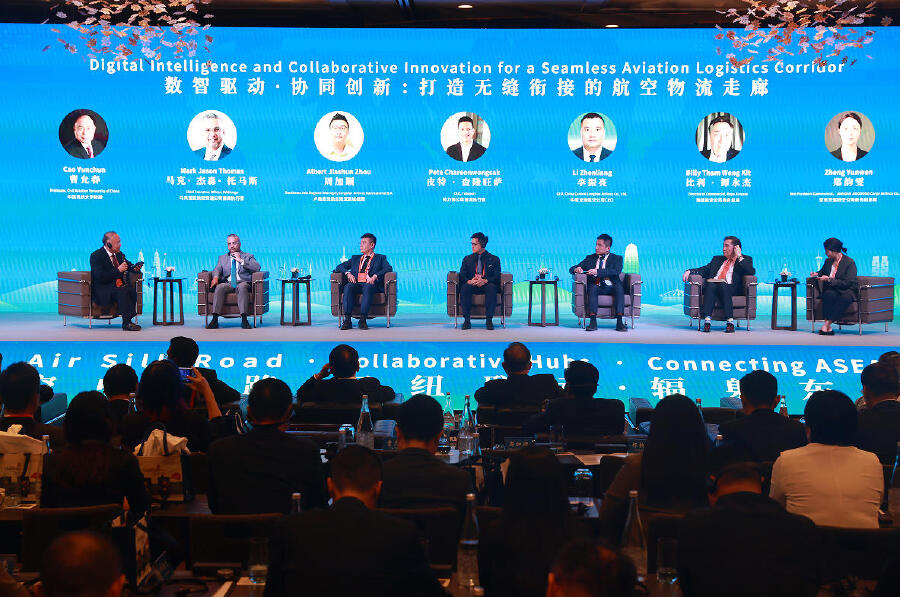 河南馬來西亞同心書寫“空中絲路”合作華彩樂章