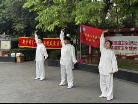 中醫館“搬”進夜市 新鄉解鎖消夏新潮流
